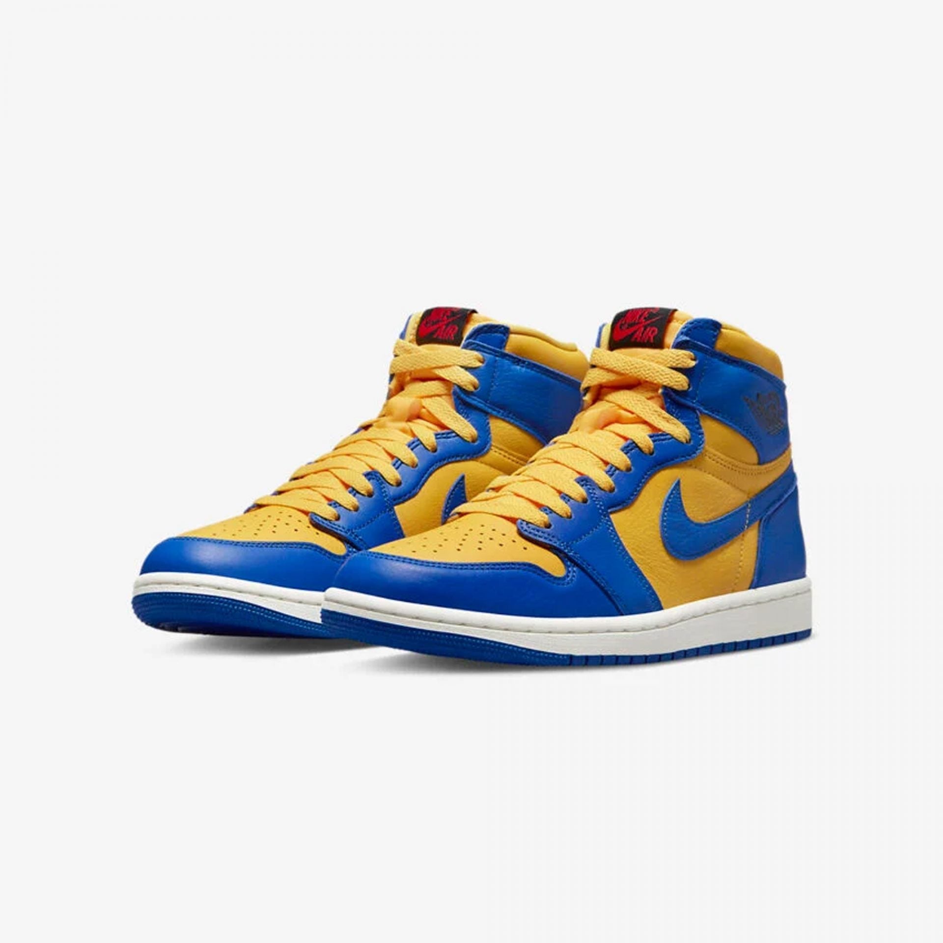 Nike Air Jordan 1 Retro High OG – Varsity Maize / Game Royal / Sail