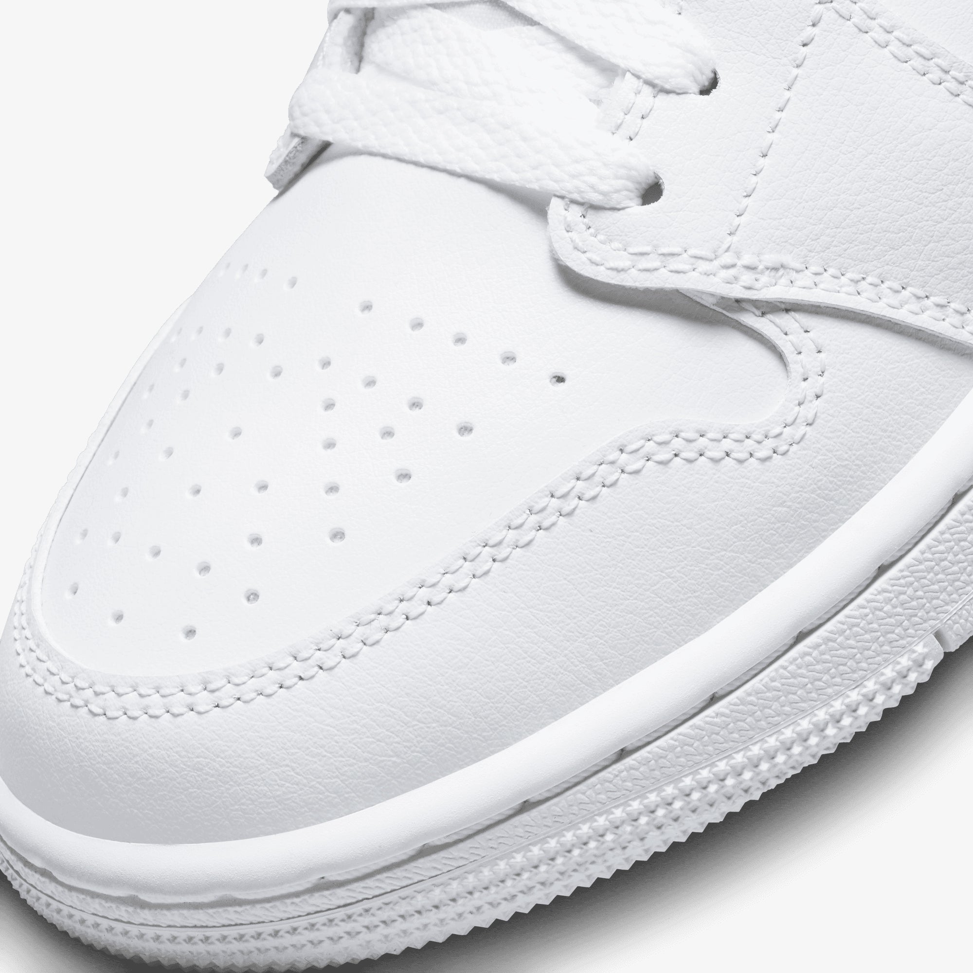 Nike Air Jordan 1 Mid – White