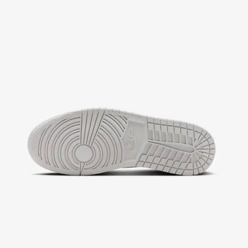 Nike Air Jordan 1 Low OG – Silver