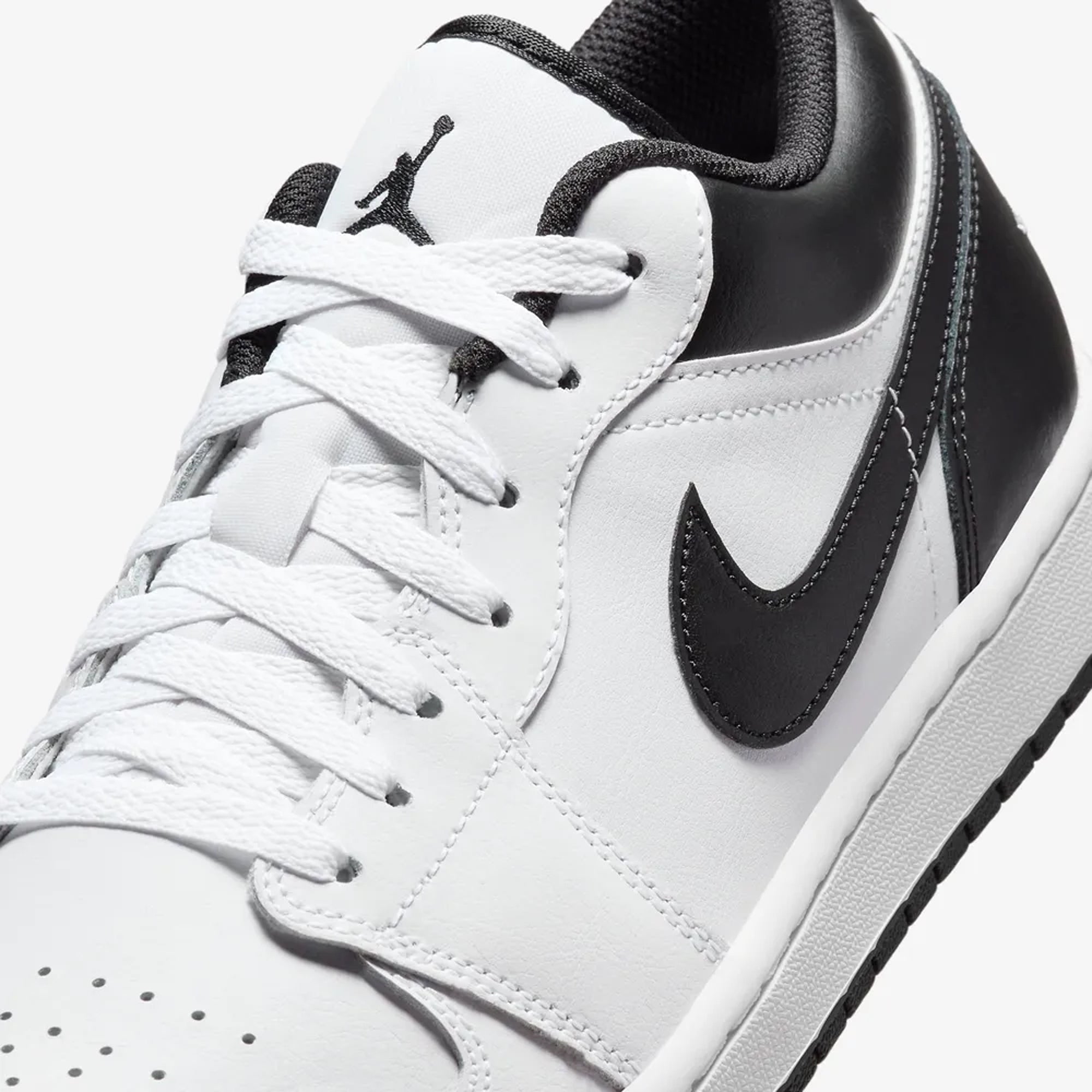 Nike Air Jordan 1 Low – White / Black / White