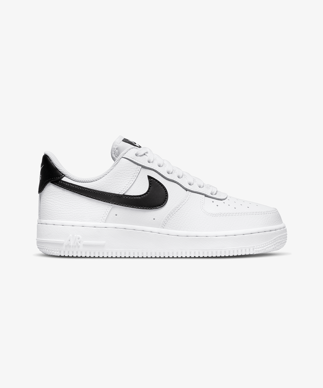 Nike Air Force 1 '07 – White / Black / White