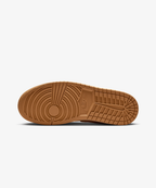Nike Air Jordan 1 Low SE – Flax / Varsity Red / Muslin