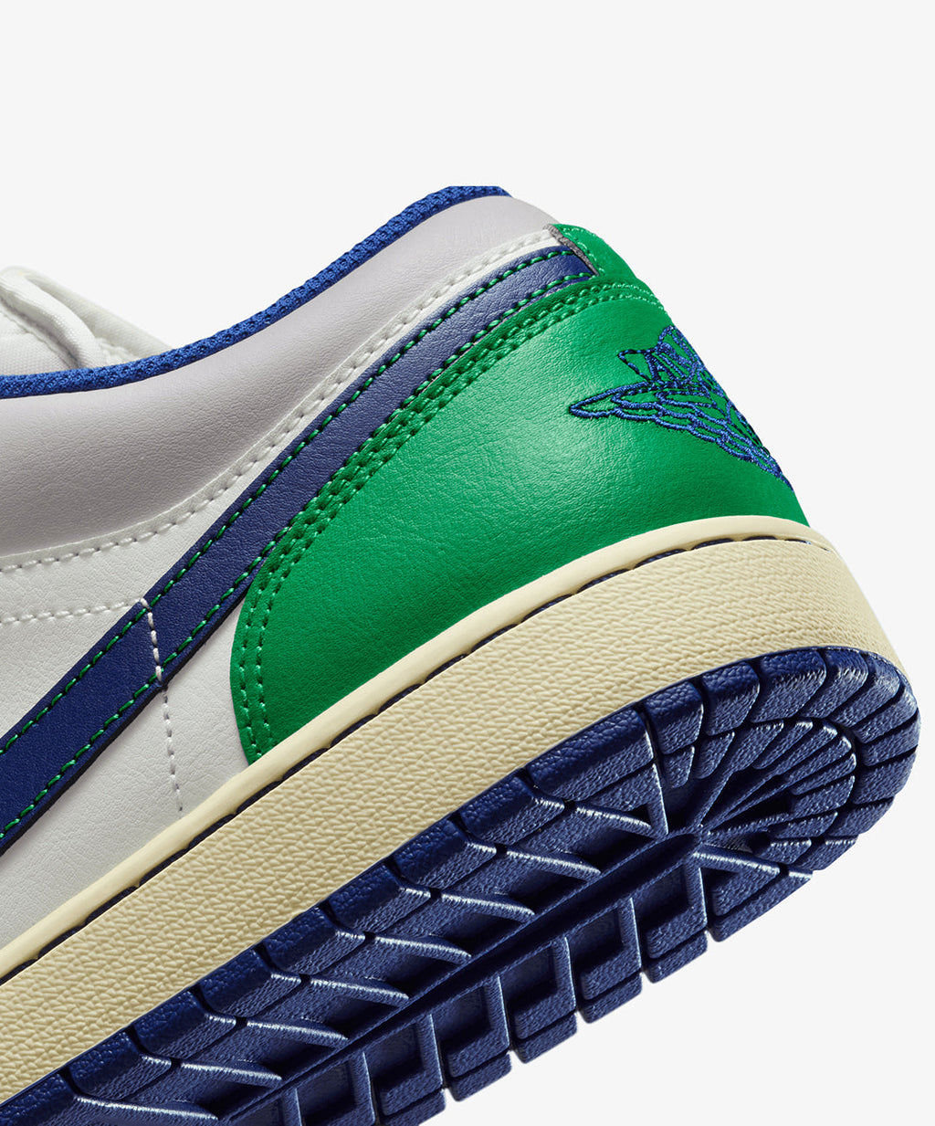 Nike Air Jordan 1 Low – Sail / Deep Royal Blue / Stadium Green