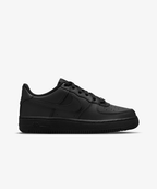 Nike Air Force 1 LE – Black