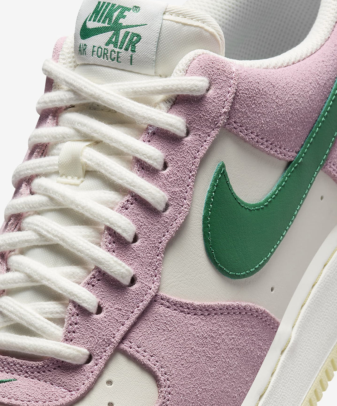 Nike Air Force 1 '07 LV8 – Sail / Malachite / Med Soft Pink / Alabaster